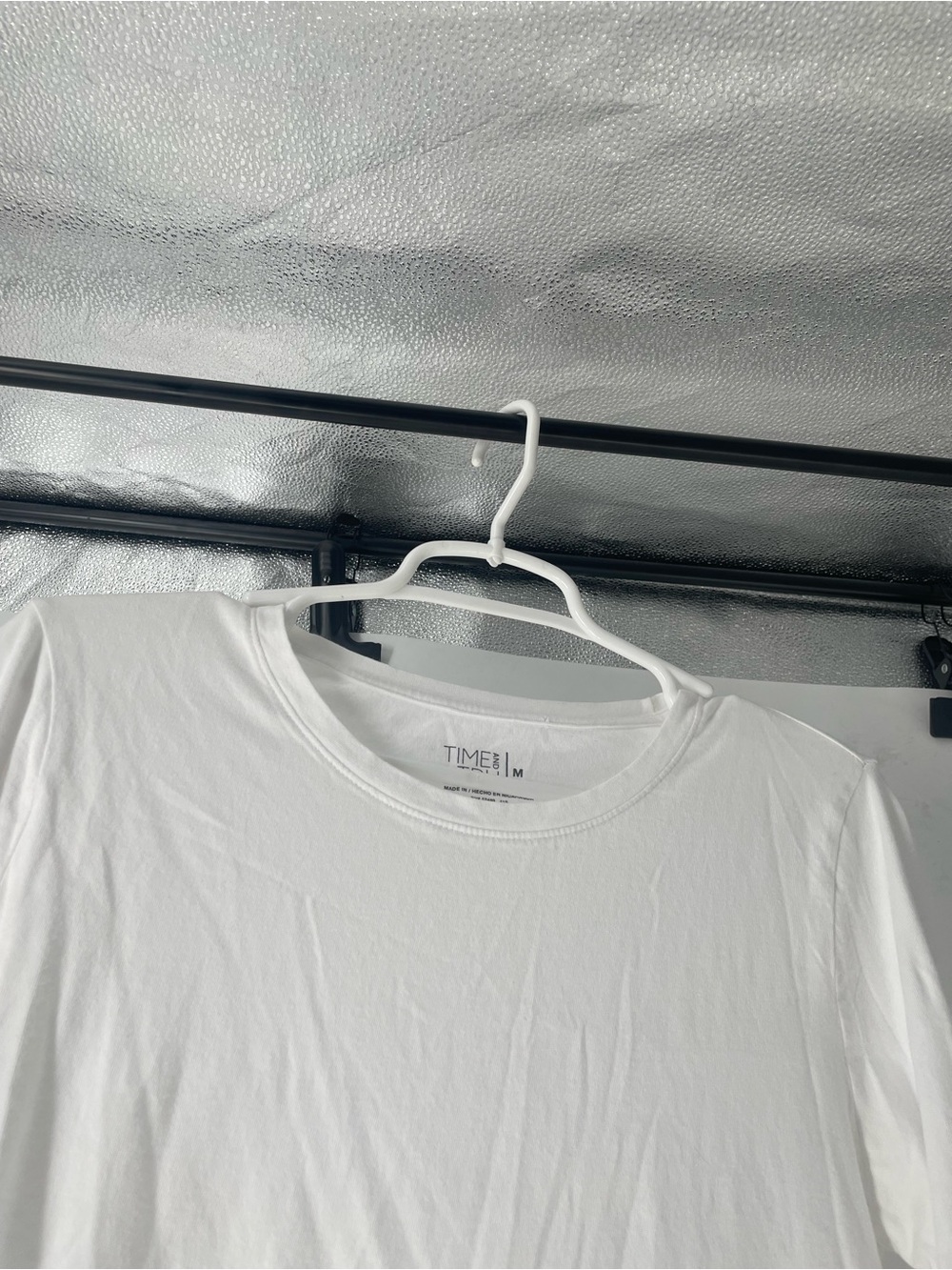 Women’s size medium Classic White Crew Neck Long Sleeve Shirt